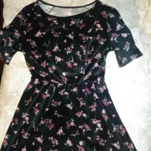 Xhilaration M Velvet Black Floral Dress